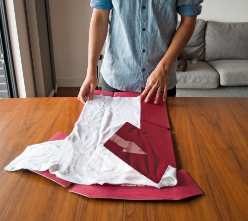 T-Shirt Folding Aid