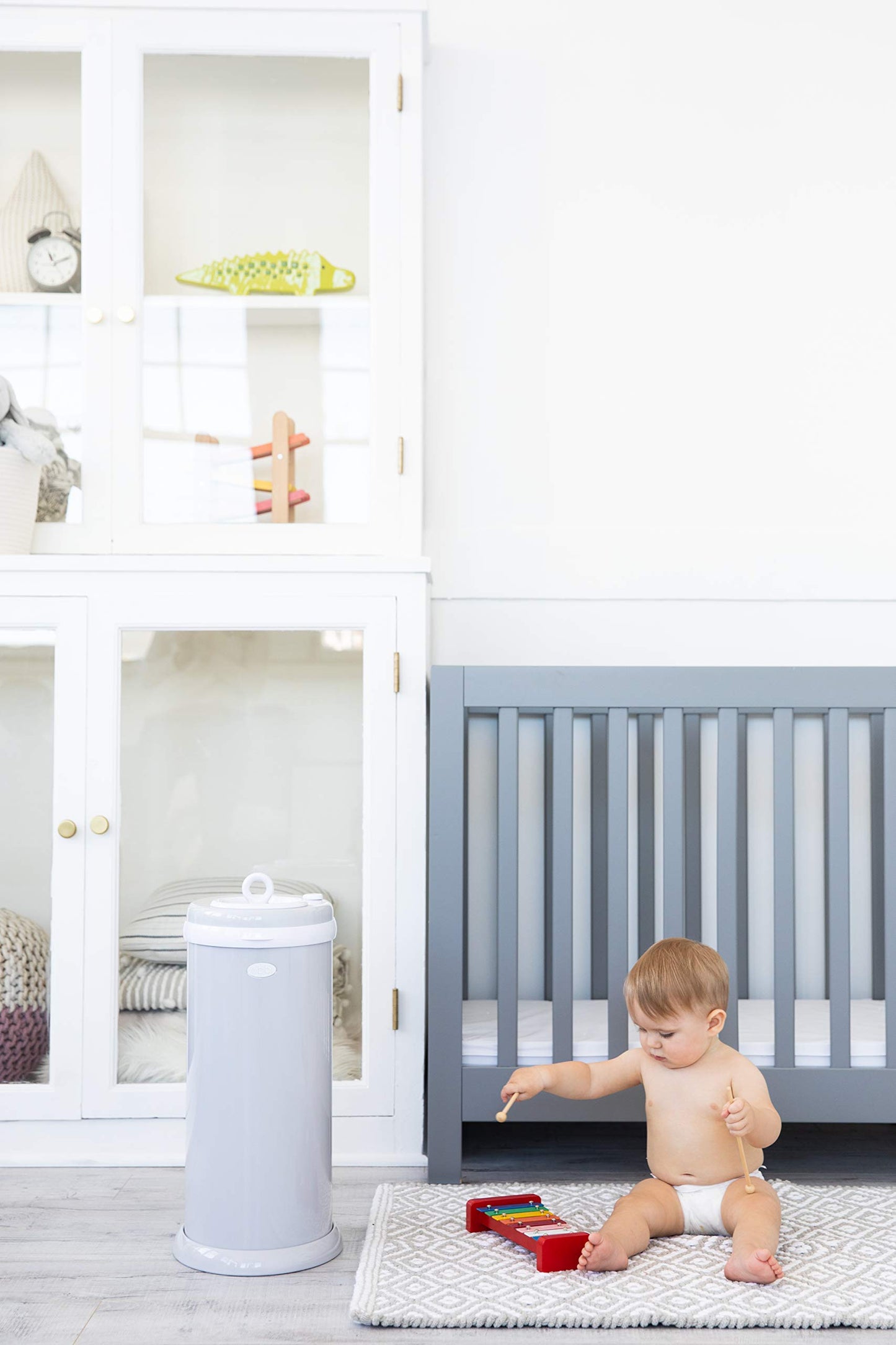 Steel Diaper Pail - Odor Locking