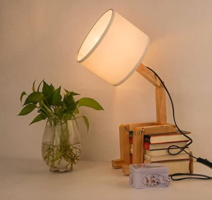 Cute Desk Lamp - Wooden Robot