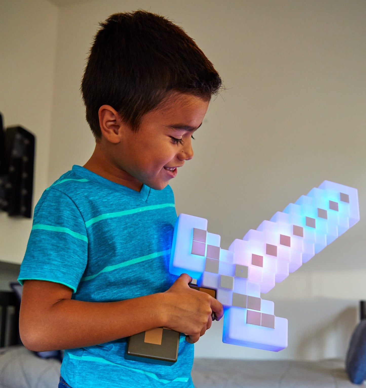 Minecraft Light-Up Adventure Sword