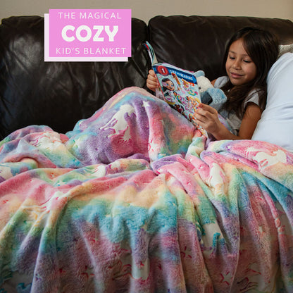 Glow in The Dark Unicorn Throw Blanket - Rainbow Color