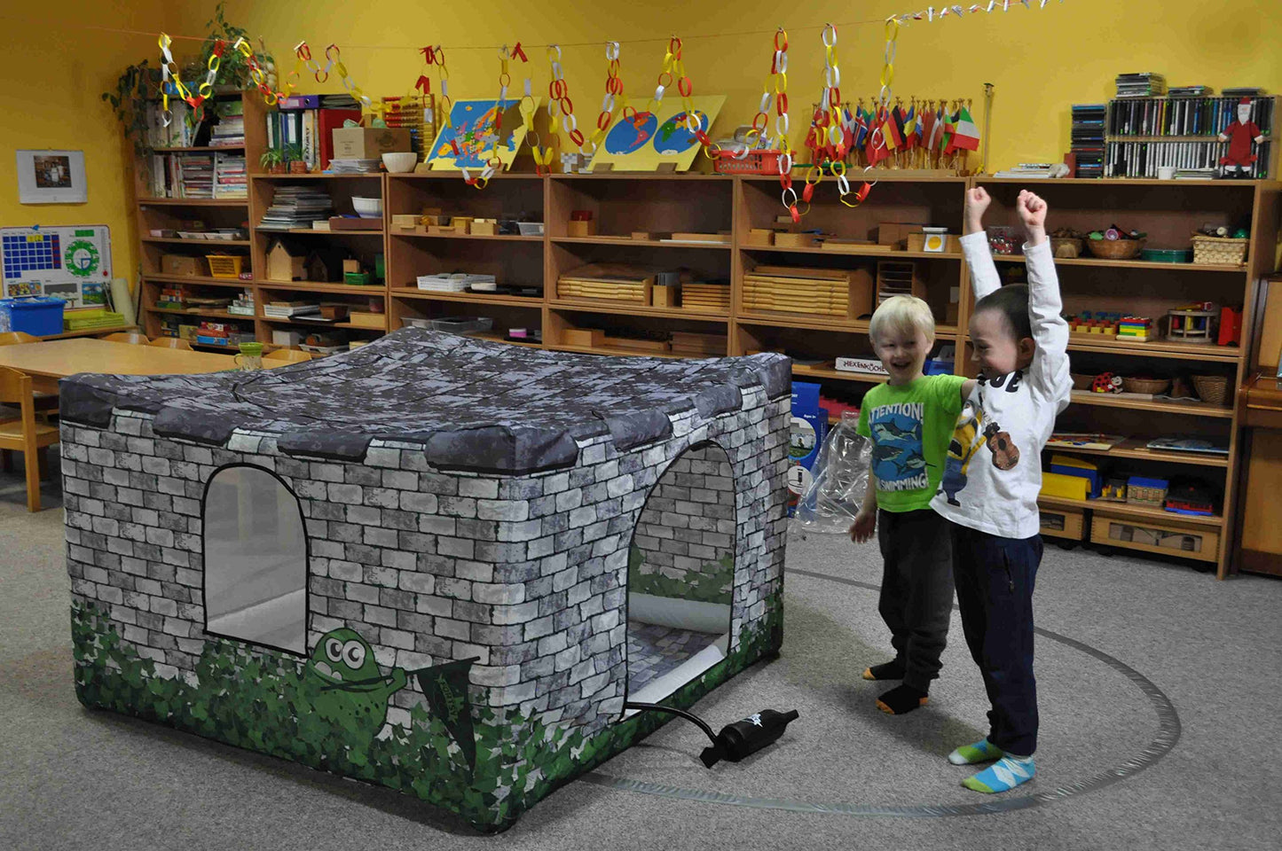 Fortsy Inflatable Castle Play Hut